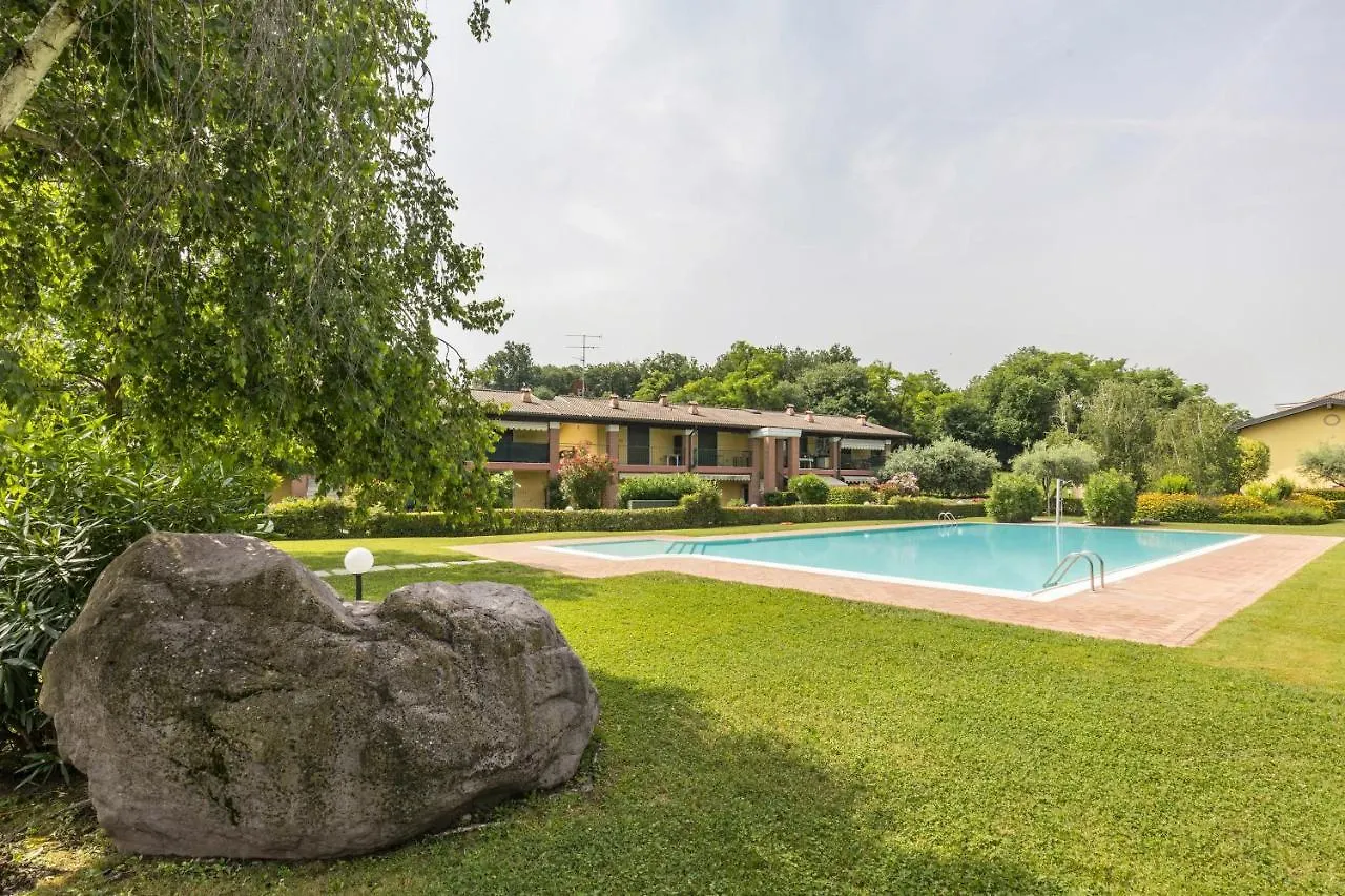 La Collina- Garda Lake의 연락처
